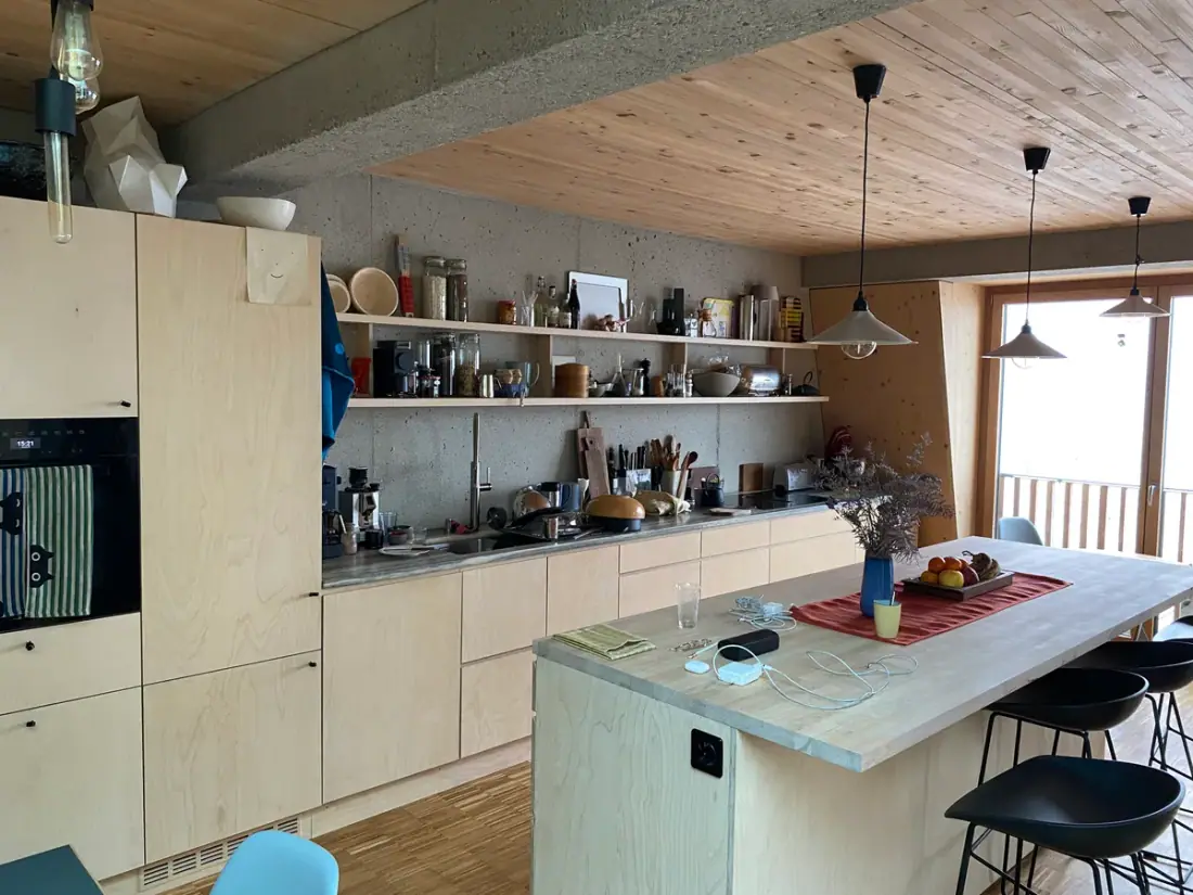 Cuisine en multiplis bouleau, Agencement : réalisation Vallotton Menuiserie
